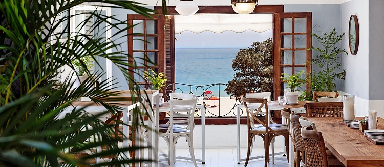 Best Camps Bay Bars For Celeb-Spotting in Cape Town - La Parada