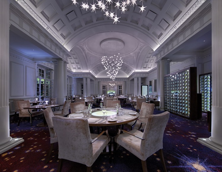 10 Great Ideas for Your Cape Town Christmas Party - Christmas at the Mount Nelson Hotel